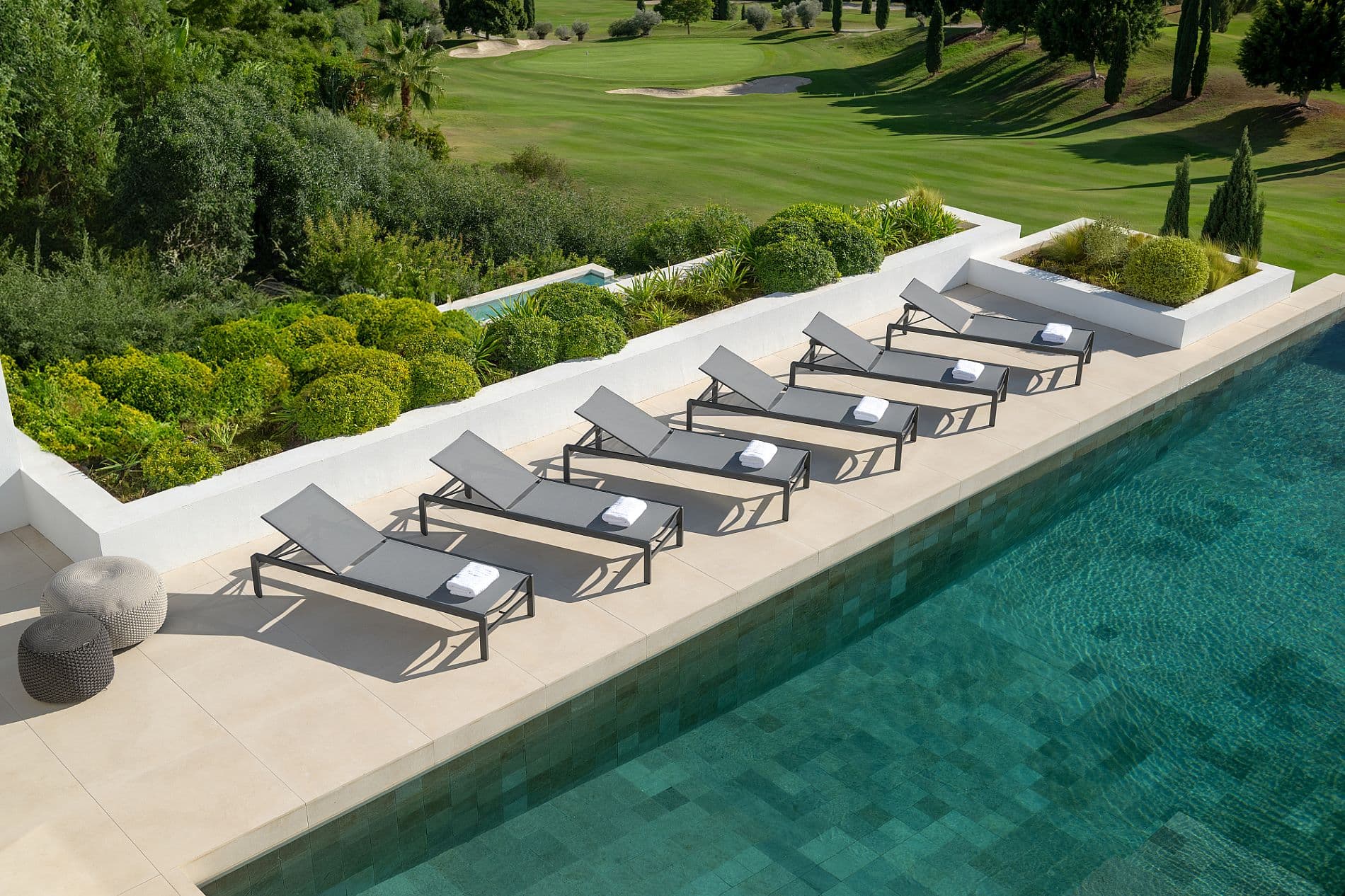 Sunlounger – Jati-Kebon